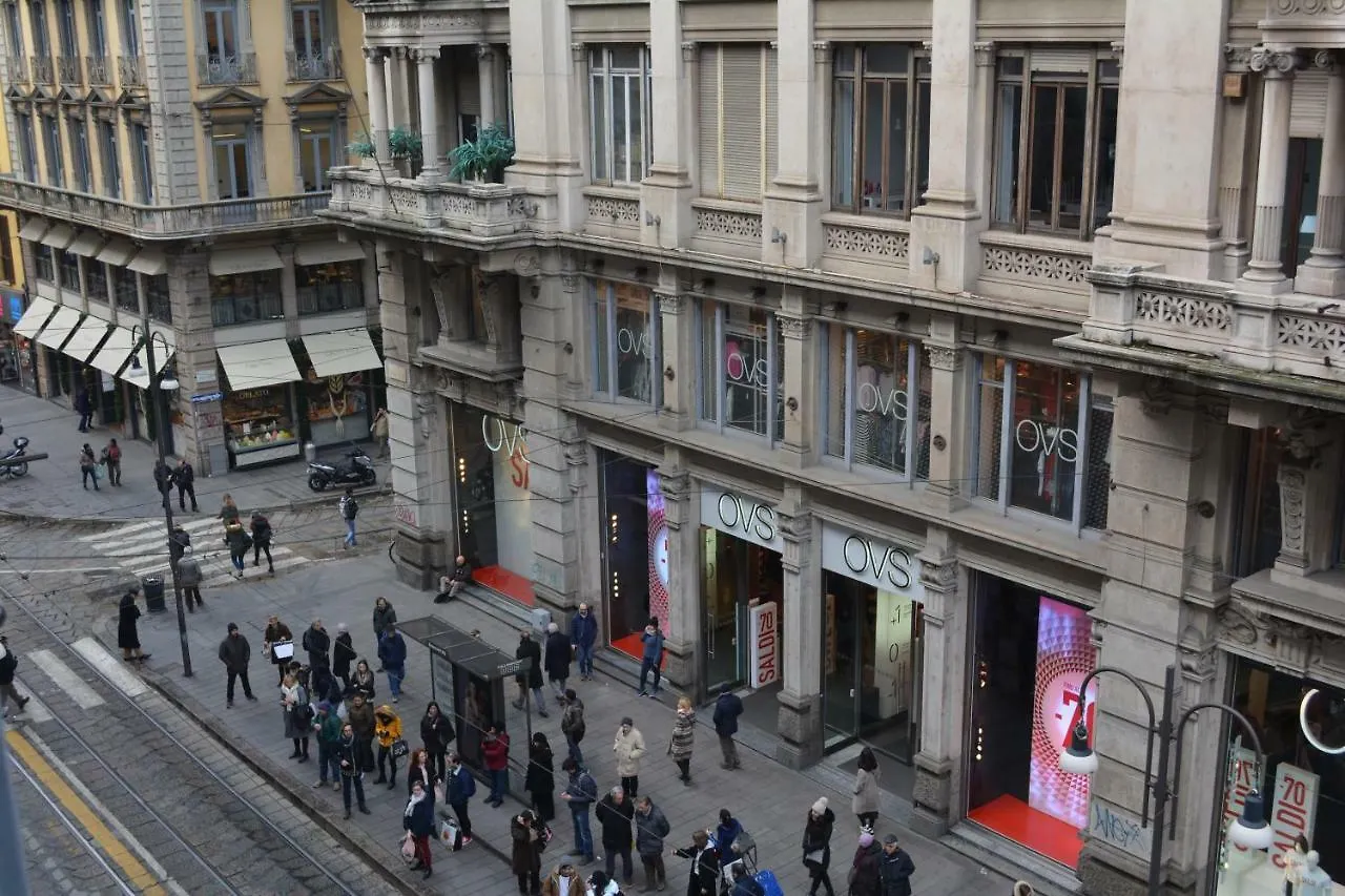 Apartment In Duomo Mediolan